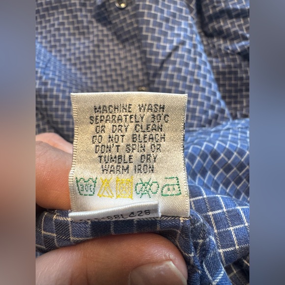 Bugatchi Button Down Shaped Fit Cotton Shirt Size Small Navy Print 100% cotton - Picture 10 of 10